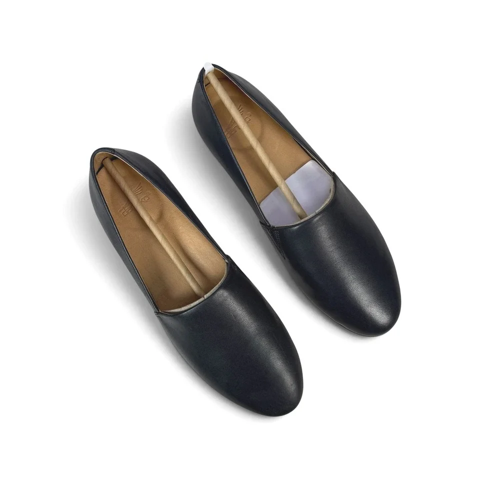 Dansko Larisa Navy Milled Leather Loafers Flats Womens 8.5 9 EU 39 Slip On